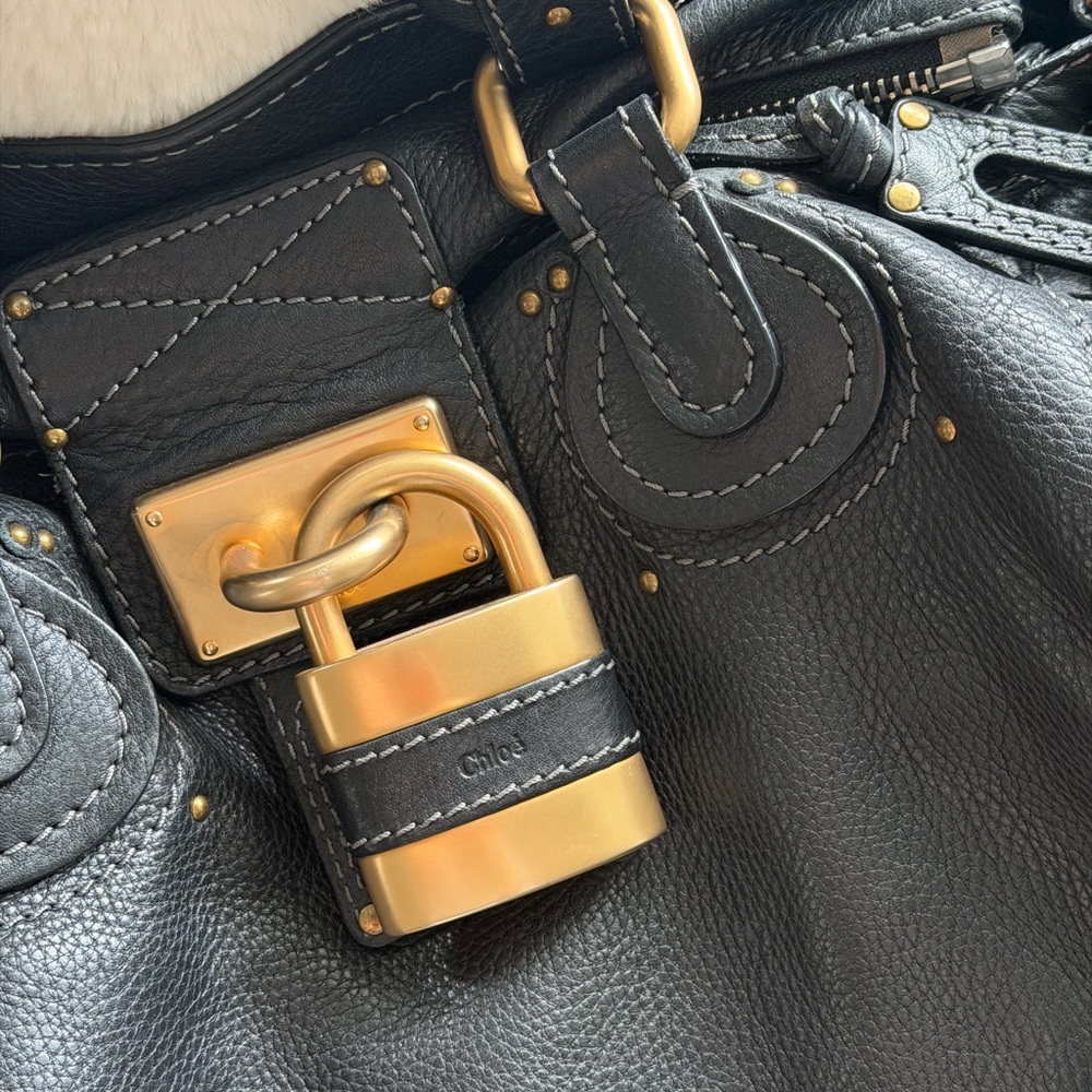 Chloe Black Paddington Bag with Gold Padlock Hardware - Picture 2 of 5